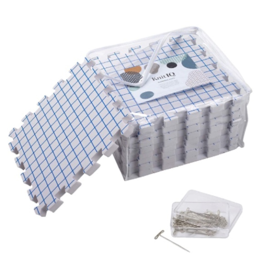 NWT KnitIQ Blocking Mats for Knitting - pack of 9 with 100 T pins